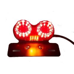 Double feu arrière led universel avec clignotants - cabochon transparent • Motorkit