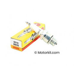 Bougie NGK B8HS korte kraag voor 2 takt motoren • Motorkit
