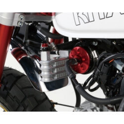 Kitaco 3 layers oliekoeler voor Honda Monkey 125cc - zwarte carbon ontluchting • Motorkit